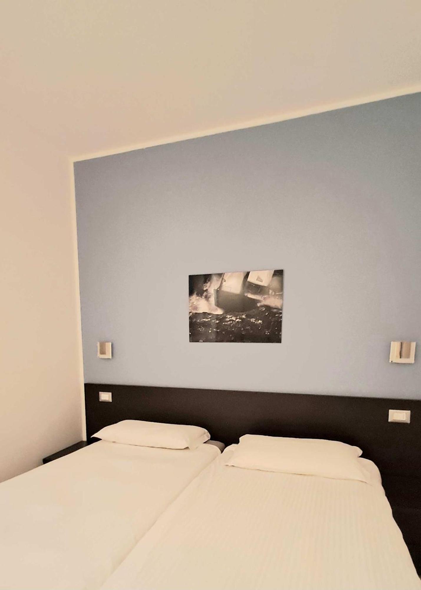 מאלצ'סינה Villa Treccani Apartments מראה חיצוני תמונה